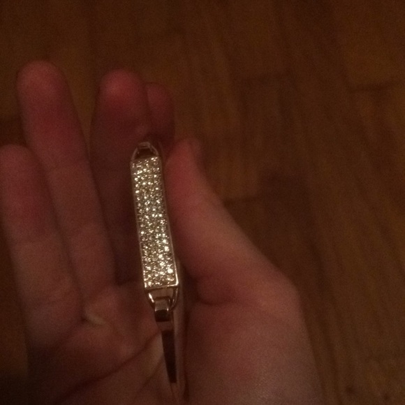 Bracelets - Picture 3 of 4